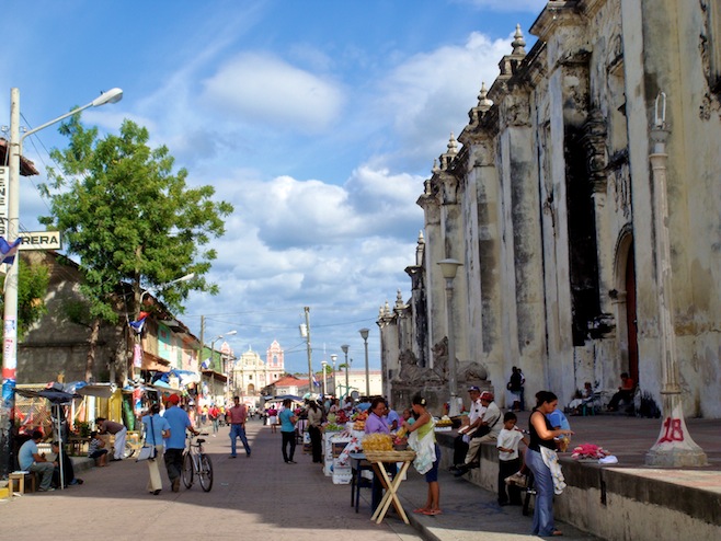 NIC Leon Street Life